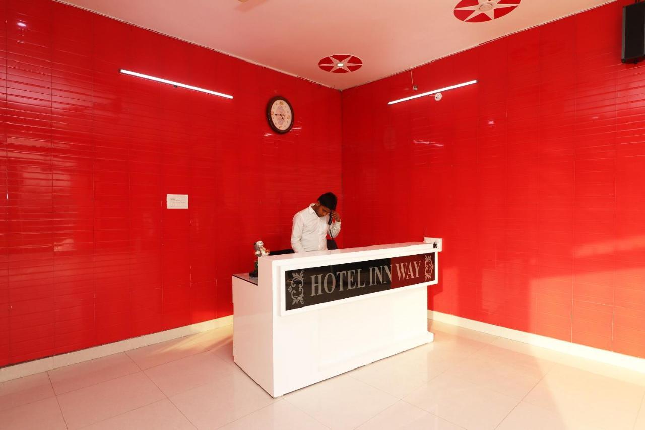 Oyo Hotel Inn Way Сонипат Экстерьер фото