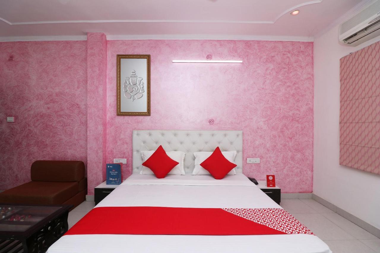 Oyo Hotel Inn Way Сонипат Экстерьер фото